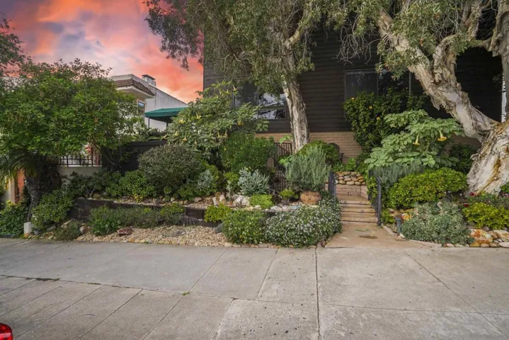 134 W Walnut Ave D, San Diego, California 92103