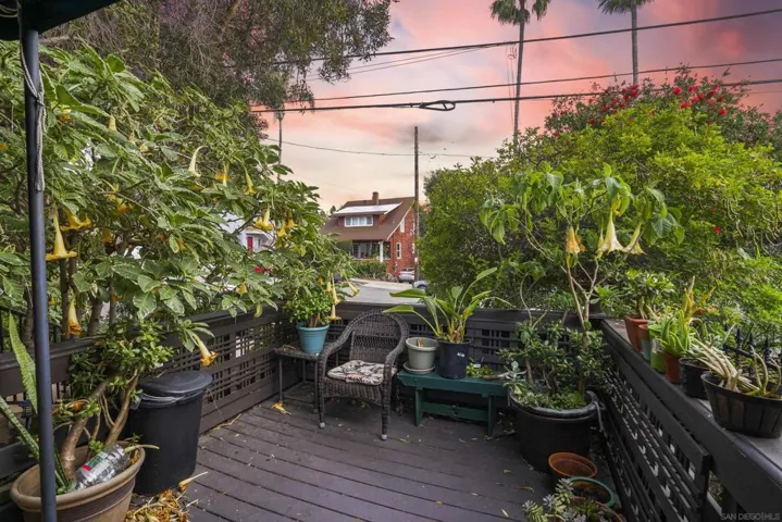 134 W Walnut Ave D, San Diego, California 92103