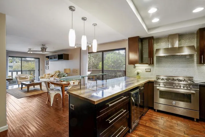 134 W Walnut Ave D, San Diego, California 92103