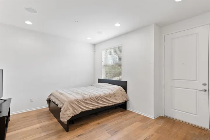 1713 San Francisco, San Diego, California 92154