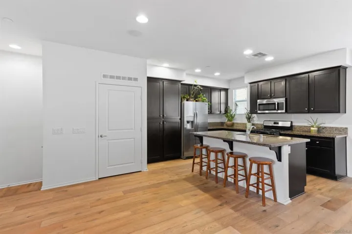 1713 San Francisco, San Diego, California 92154