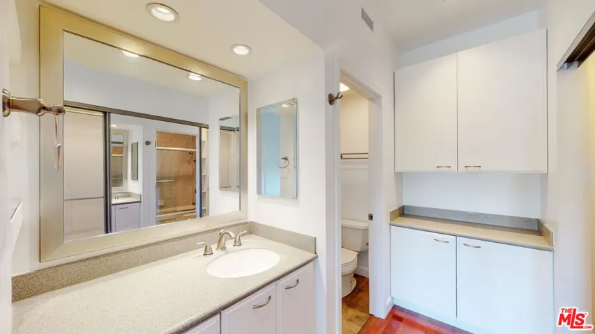 16137 W Sunset Boulevard 302, Pacific Palisades, California 90272