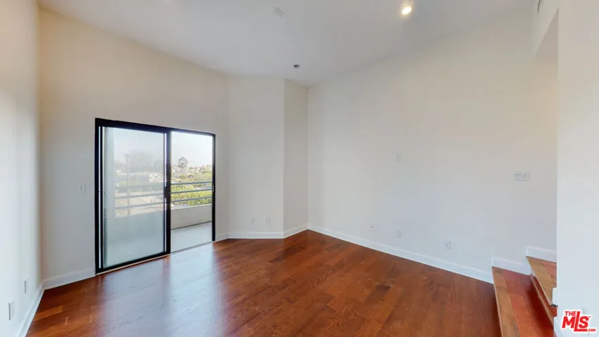 16137 W Sunset Boulevard 302, Pacific Palisades, California 90272