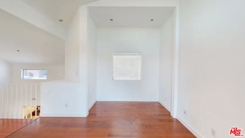 16137 W Sunset Boulevard 302, Pacific Palisades, California 90272