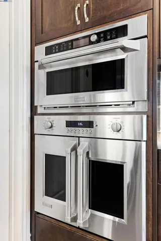 Monogram Microwave and French Door Oven