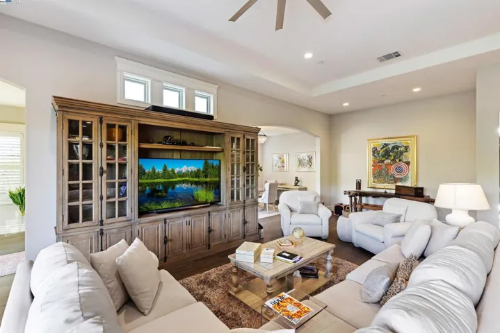 2063 Solera St, Brentwood, California 94513