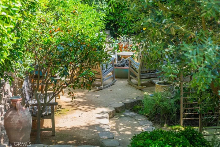 830 Temple Hills Drive, Laguna Beach, California 92651