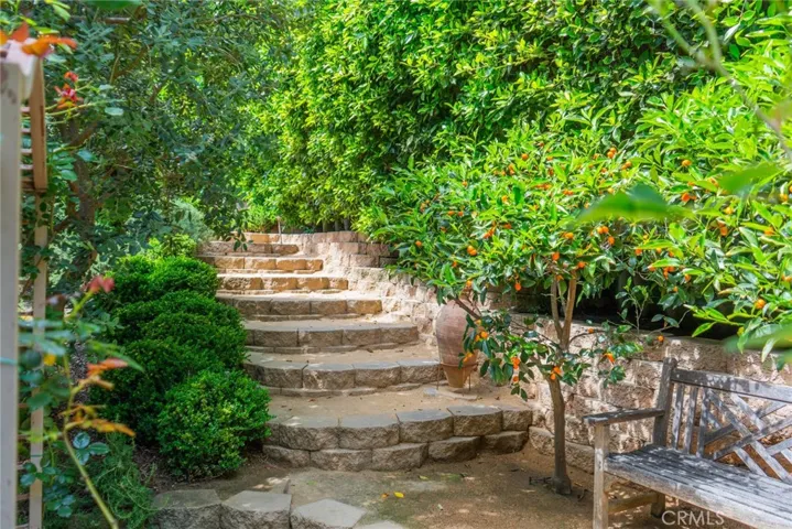 830 Temple Hills Drive, Laguna Beach, California 92651