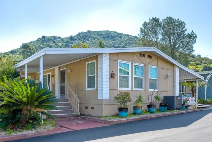 4650 Dulin 133, Fallbrook, California 92028