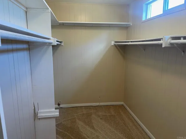 Walk-in Closet