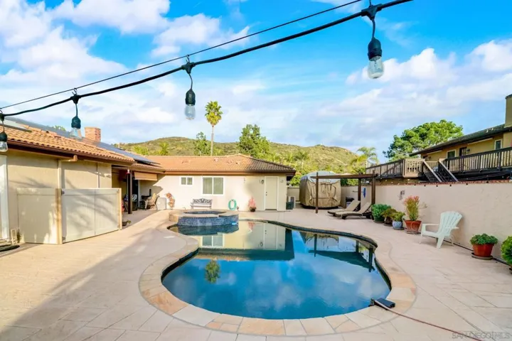 14752 Kalapana Street, Poway, California 92064