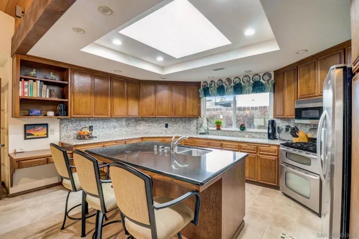 14752 Kalapana Street, Poway, California 92064