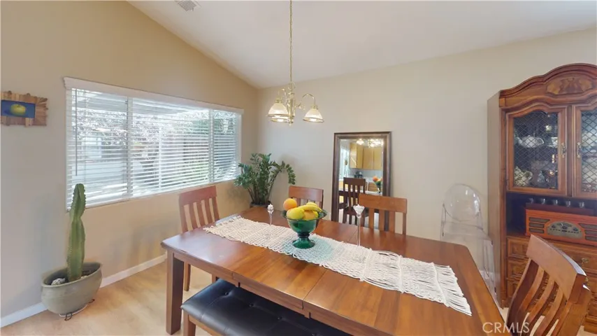 4606 Mesa Peak Way, Bakersfield, California 93311