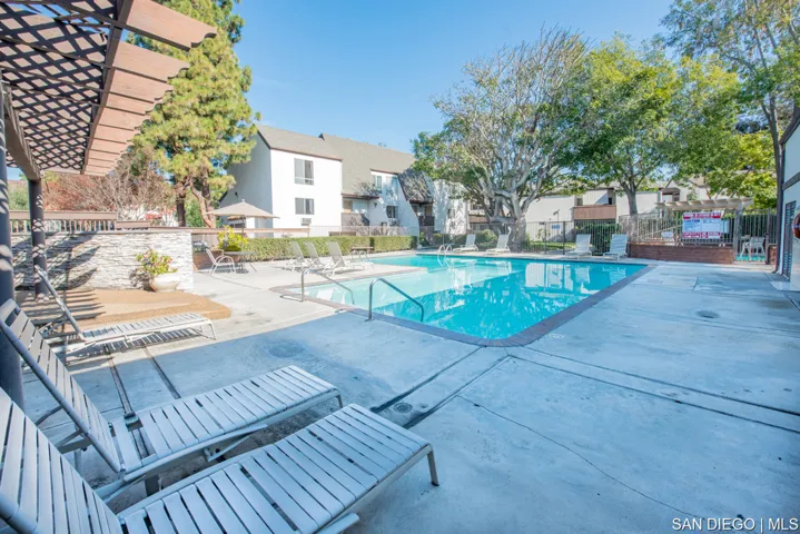 1369 Caminito Gabaldon Unit UNIT G, San Diego, California 92108