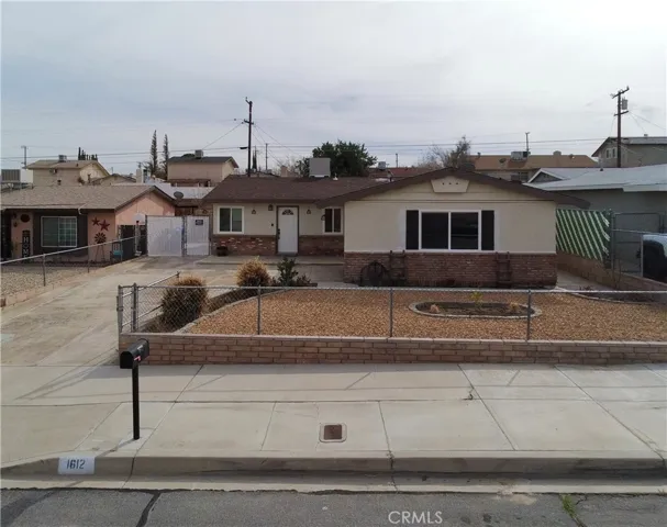 1612 De Anza Street, Barstow, California 92311