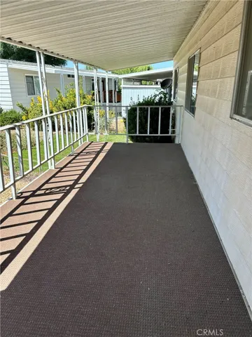 Extra large patio area