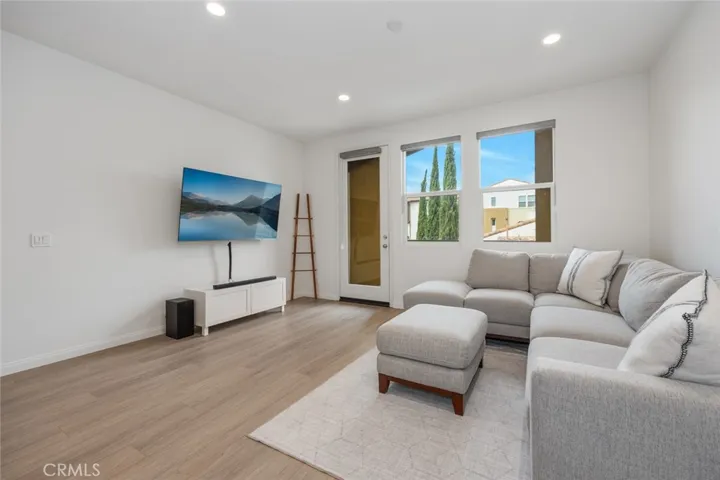 947 E Drapery Lane, Anaheim, California 92802