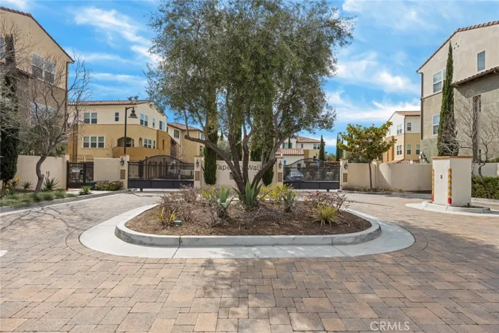 947 E Drapery Lane, Anaheim, California 92802