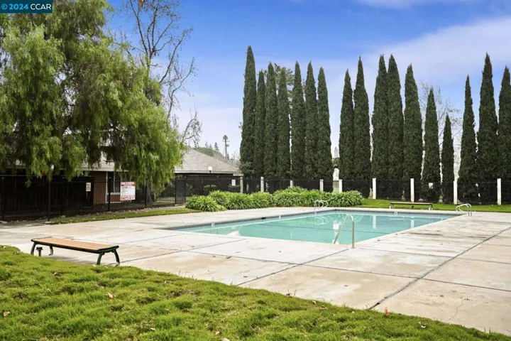 2065 Olivera Rd Unit B, Concord, California 94520