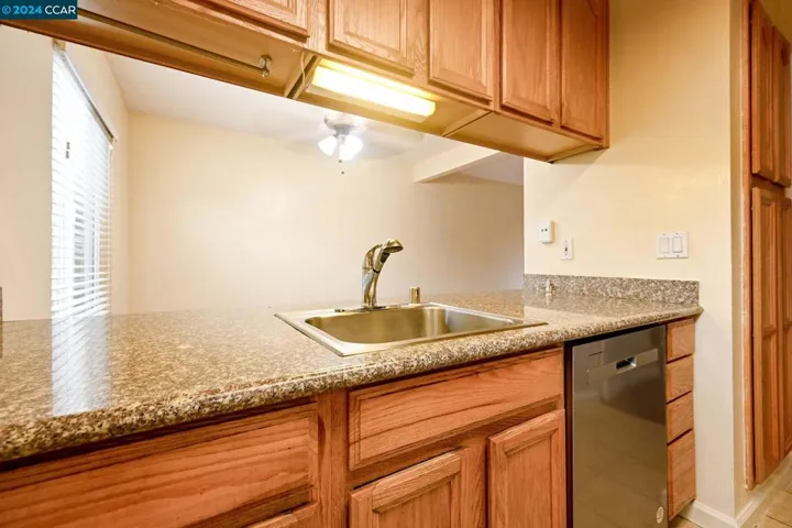 2065 Olivera Rd Unit B, Concord, California 94520