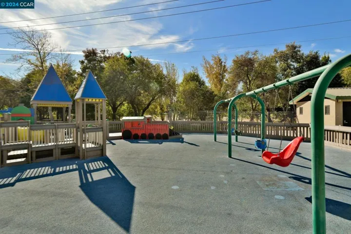 2065 Olivera Rd Unit B, Concord, California 94520