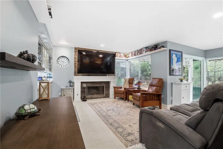 1588 San Almada Road, Corona, California 92882
