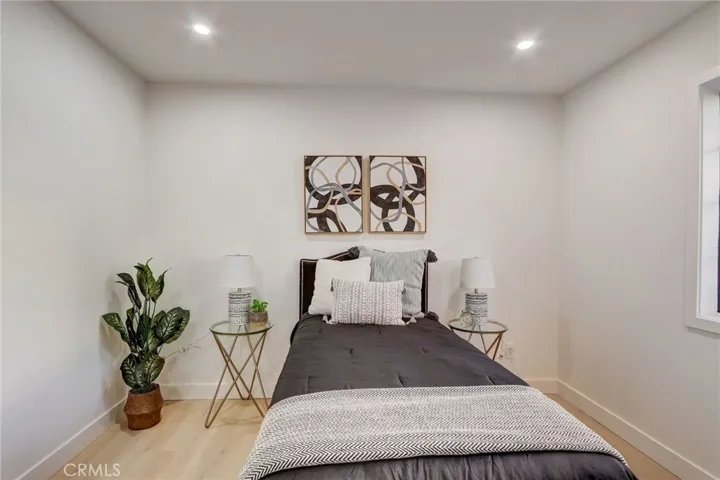 18976 Harnett Street, Porter Ranch, California 91326