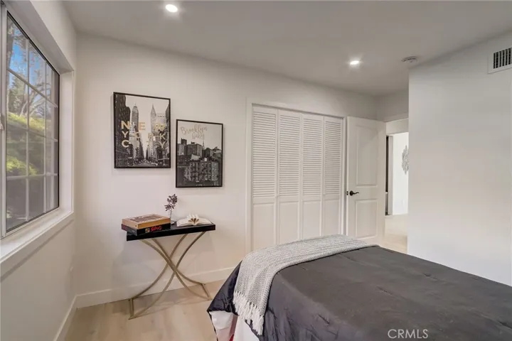18976 Harnett Street, Porter Ranch, California 91326