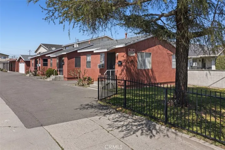 6923 Sherman Way, Bell, California 90201
