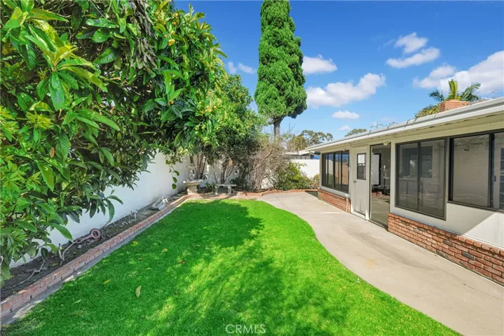 11111 Martha Ann Drive, Los Alamitos, California 90720