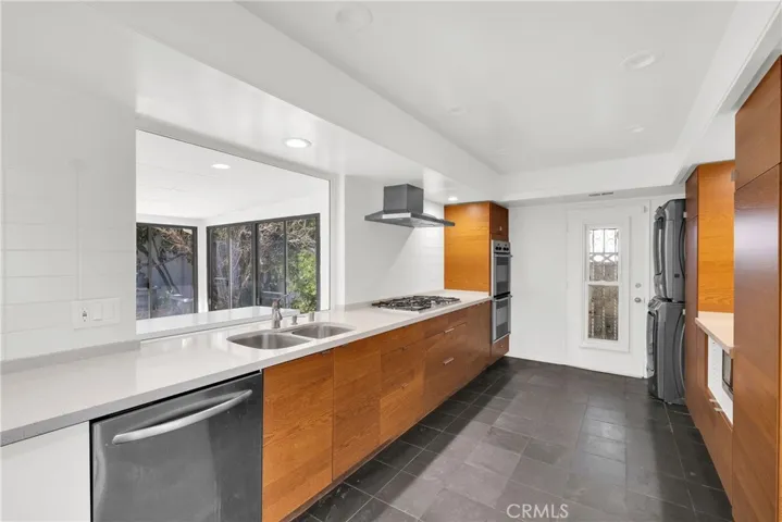 11111 Martha Ann Drive, Los Alamitos, California 90720
