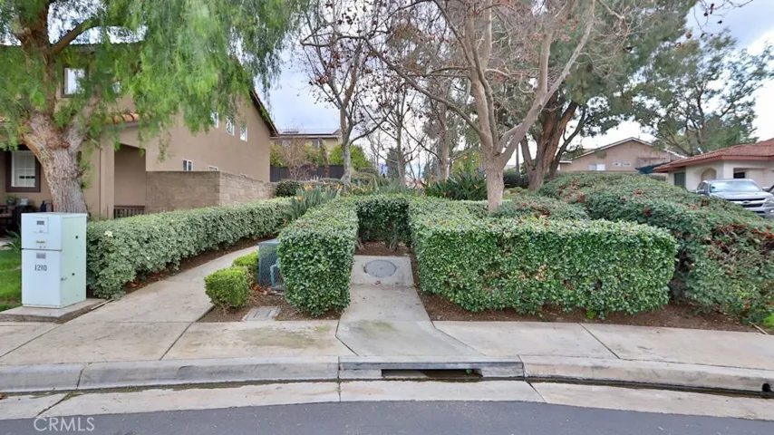 1212 Lakeport Lane, Corona, California 92881