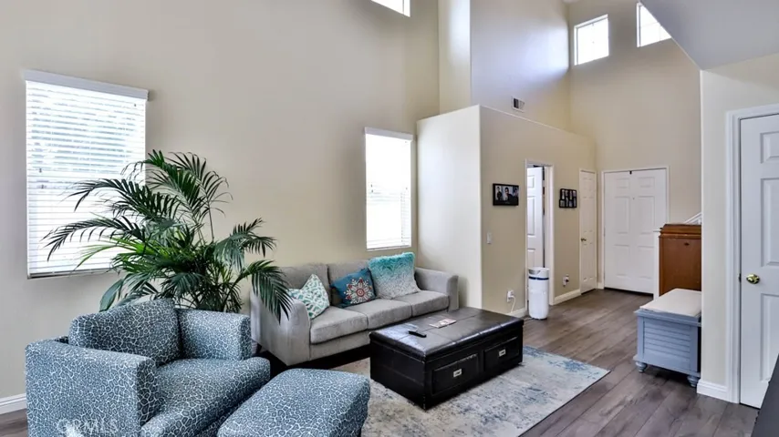 1212 Lakeport Lane, Corona, California 92881