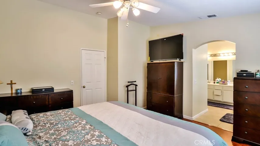 1212 Lakeport Lane, Corona, California 92881