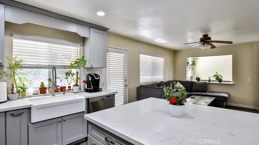 1212 Lakeport Lane, Corona, California 92881