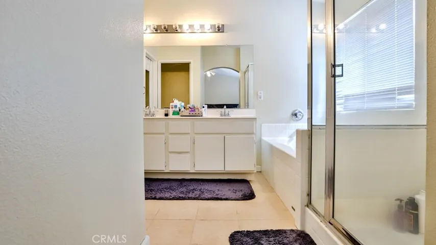 1212 Lakeport Lane, Corona, California 92881