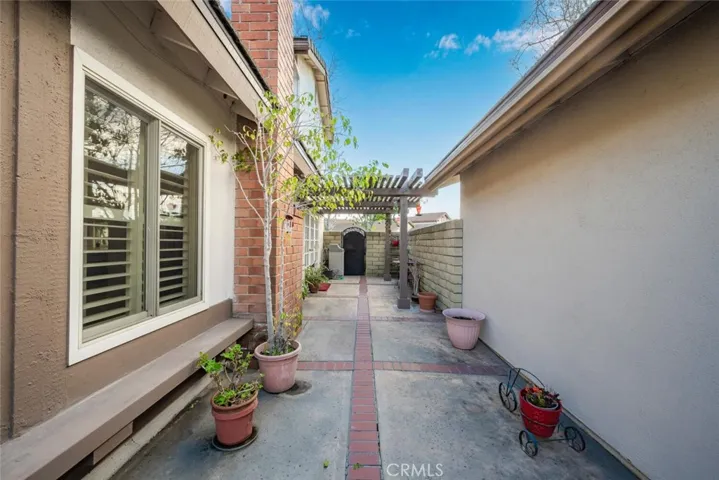 6648 Brewster Court, Cypress, California 90630