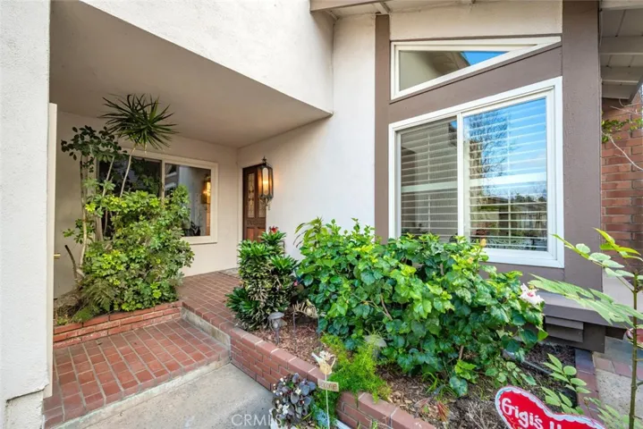 6648 Brewster Court, Cypress, California 90630