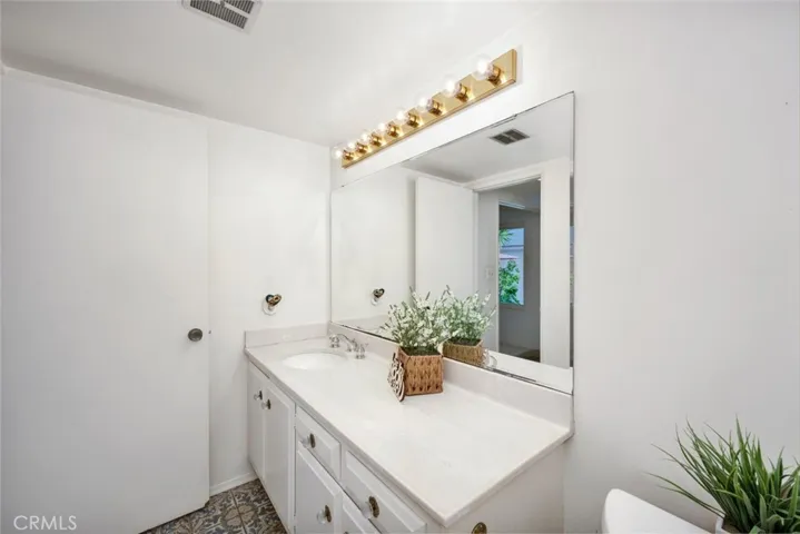 6648 Brewster Court, Cypress, California 90630