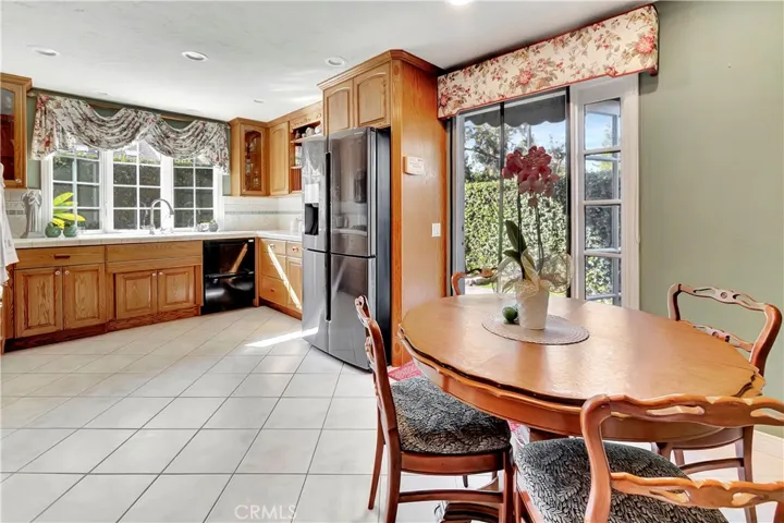 1061 S Pine Canyon Circle, Anaheim Hills, California 92807