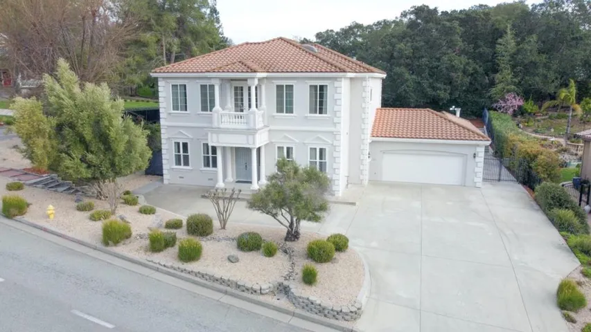 2035 Mantelli Drive, Gilroy, California 95020