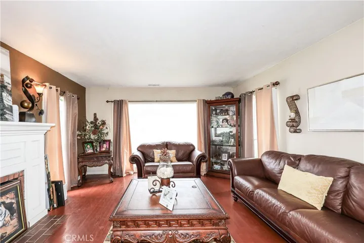 845 Main Street, Livingston, California 95334