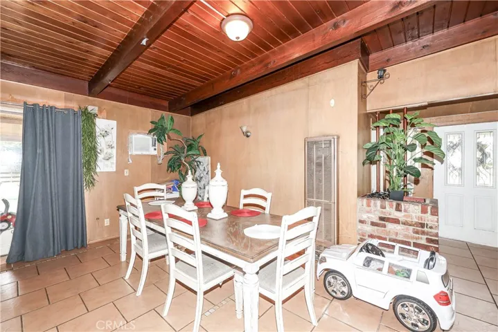 845 Main Street, Livingston, California 95334