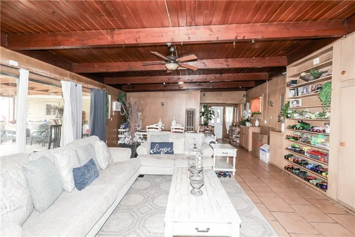 845 Main Street, Livingston, California 95334