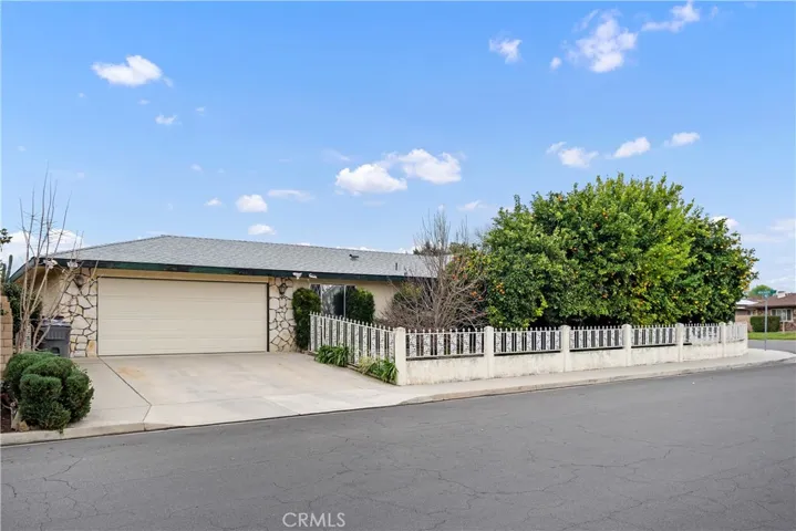 43064 Benjamin Street, Hemet, California 92544