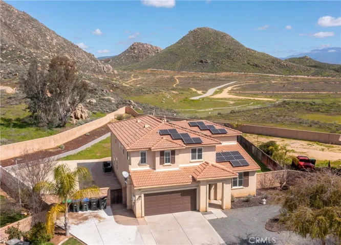 5862 Parkside Drive, Hemet, California 92545