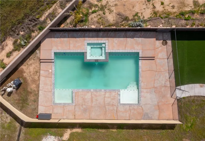 5862 Parkside Drive, Hemet, California 92545