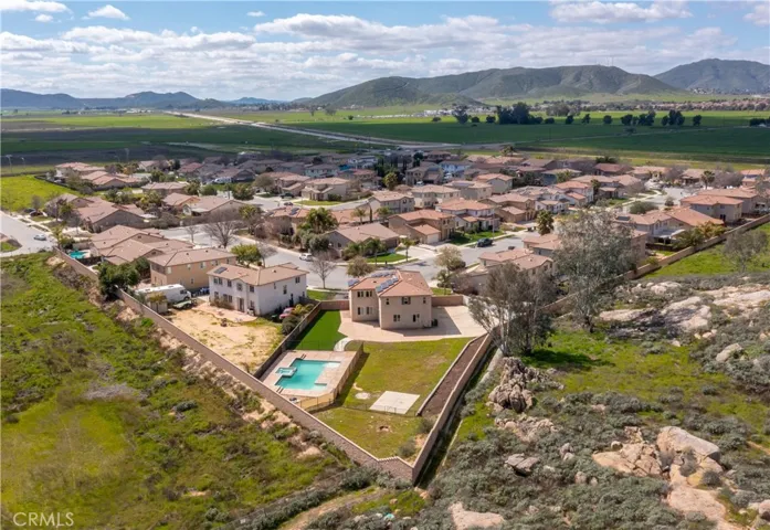 5862 Parkside Drive, Hemet, California 92545