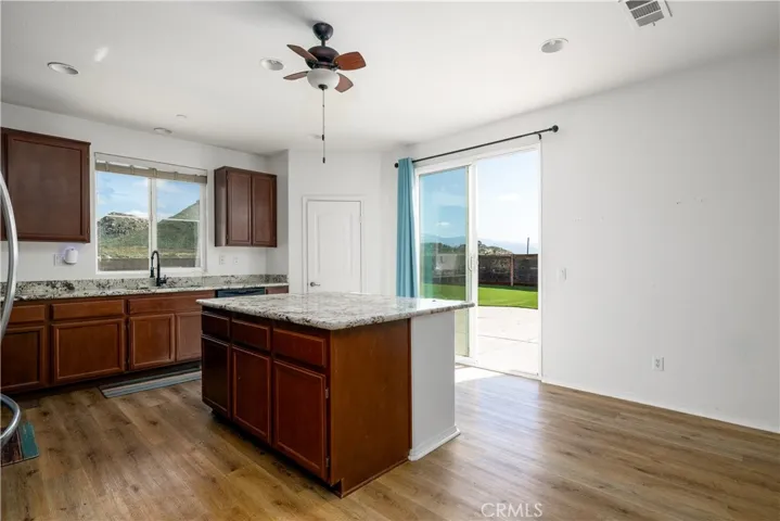 5862 Parkside Drive, Hemet, California 92545