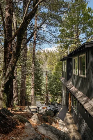 26151 Lake Forest Drive, Twin Peaks, California 92391